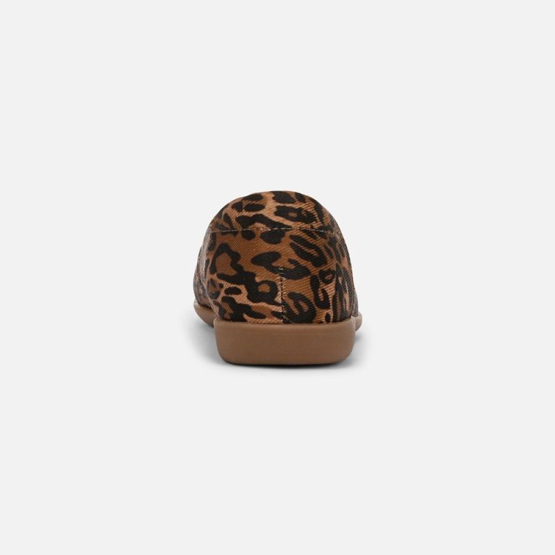 Naturalizer Women's Flexy Flat - Leopard Print Fabric