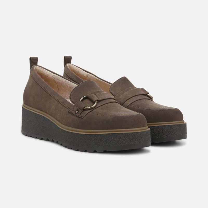 Naturalizer Women's SOUL Joyla Loafer - Chocolate Synthetic