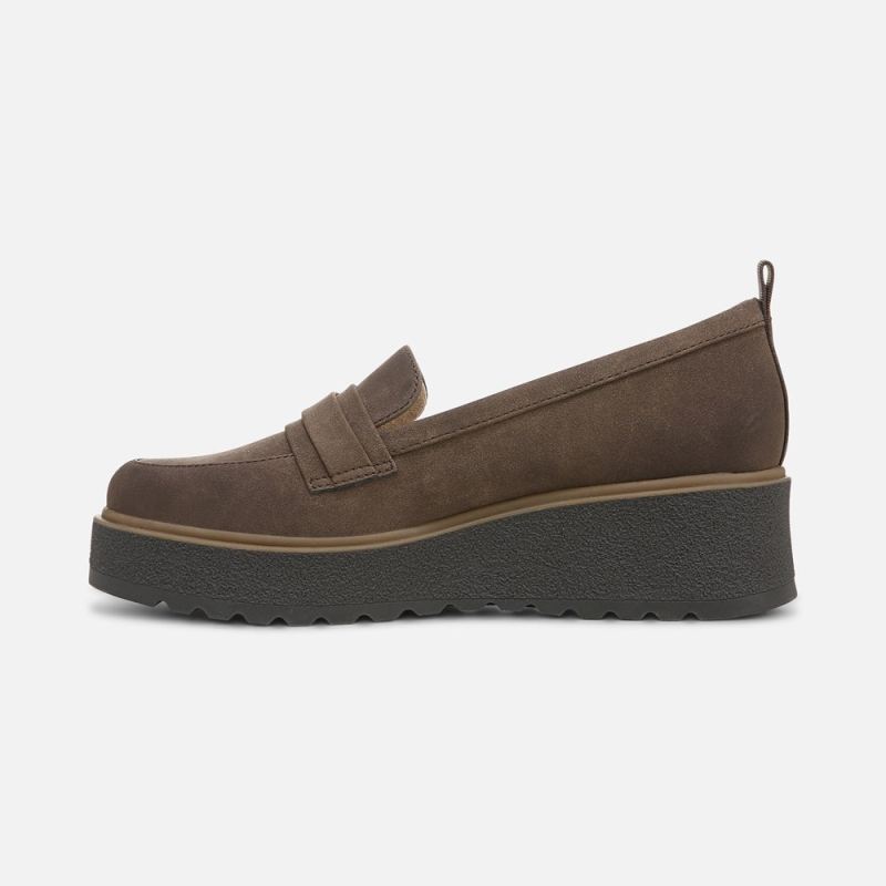 Naturalizer Women's SOUL Joyla Loafer - Chocolate Synthetic