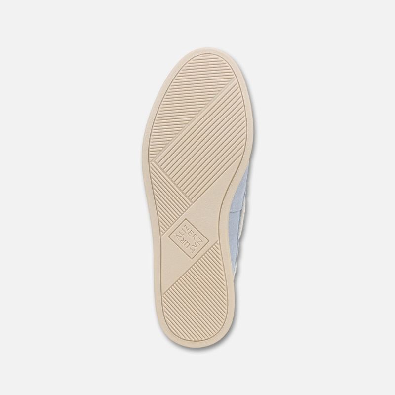 Naturalizer Women's Keel Boat Shoe - Ice Blue Suede