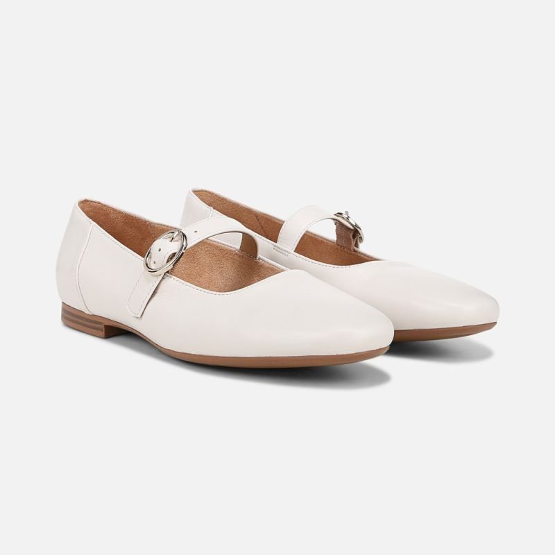 Naturalizer Women's Kelly Mary Jane Flat - Warm White Leather