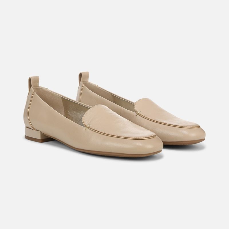 Naturalizer Women's Jordyn Loafer - Coastal Tan Leather