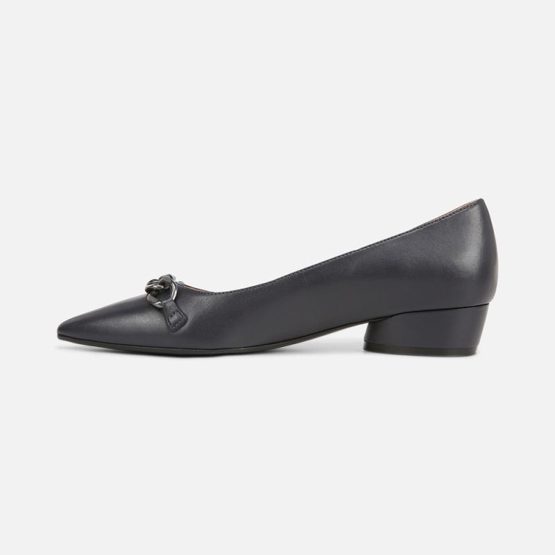 Naturalizer Women's Becca Flat - Navy Blue Leather