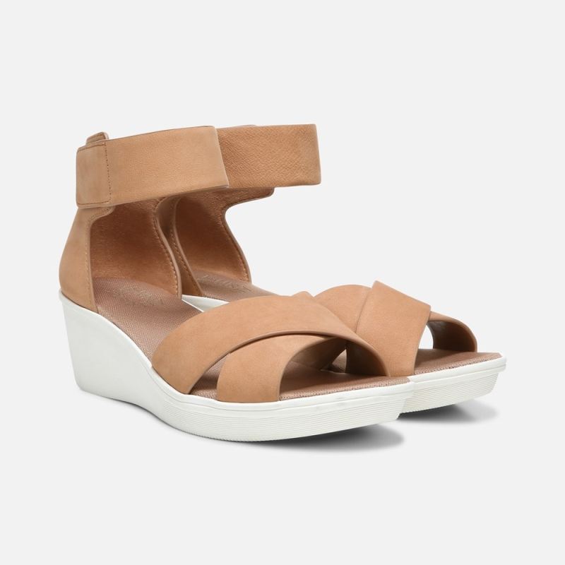 Naturalizer Women's Riviera Wedge Sandal - Cookie Dough Suede