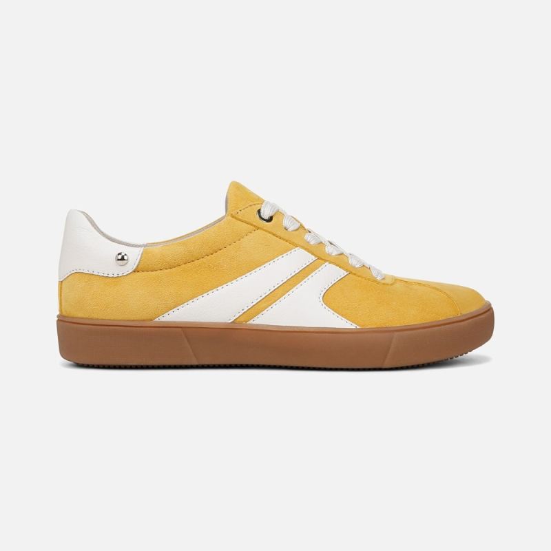 Naturalizer Women's Medina Lace Up Sneaker - Spicy Yellow Nubuck
