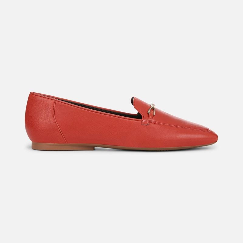Naturalizer Women's Cecilia Loafer - Pepper Red Leather