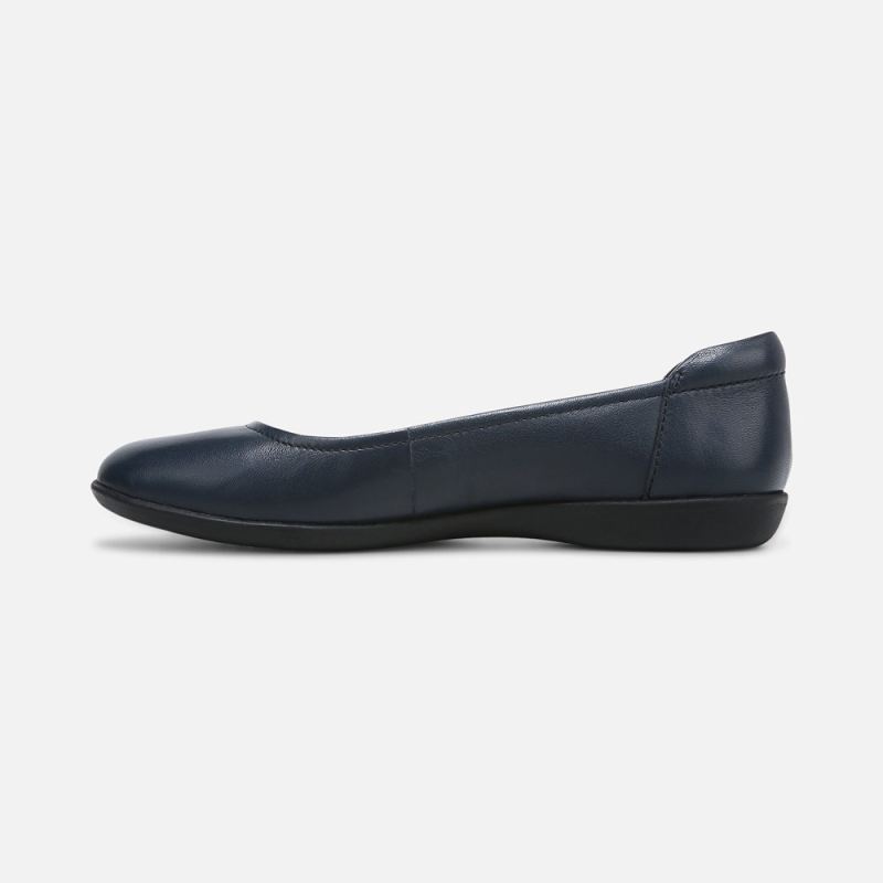 Naturalizer Women's Flexy Flat - Navy Leather