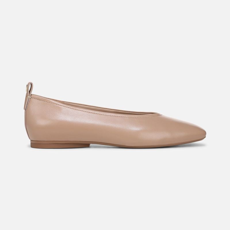 Naturalizer Women's 27 Edit Carla Flat - Crème Brulee Leather
