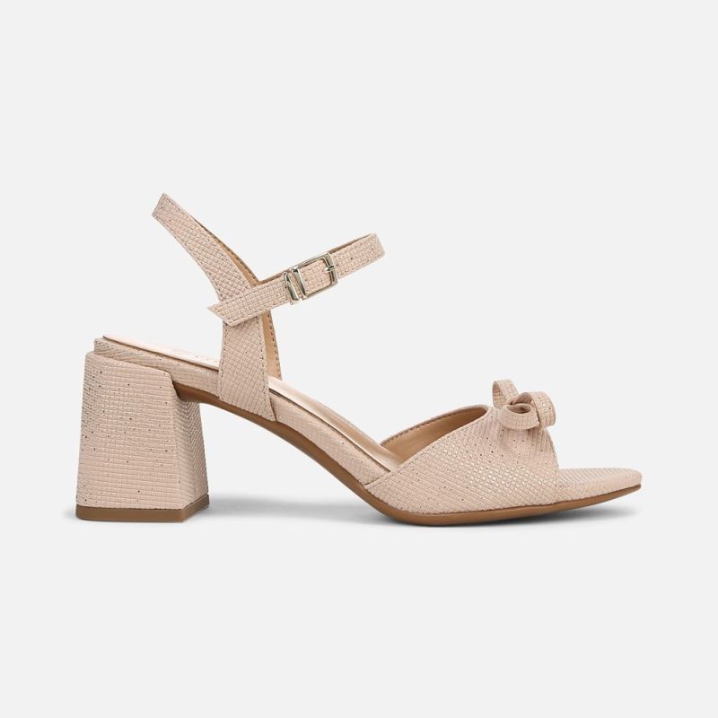 Naturalizer Women's Deandra Dress Sandal - Sand Mettallic Fabric