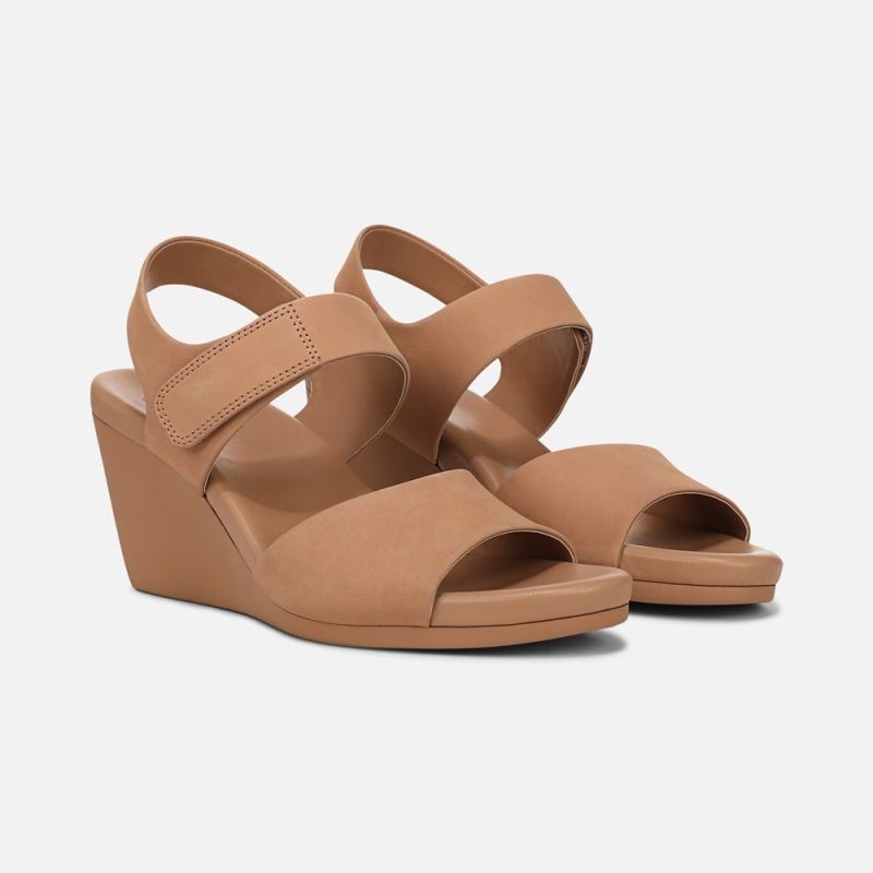 Naturalizer Women's Imani Wedge Sandal - Cookie Dough Nubuck