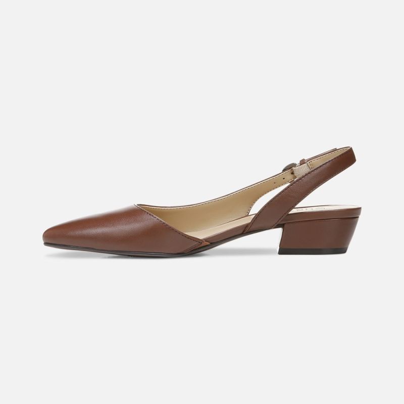 Naturalizer Women's Banks Pointed Toe Flat - Cocoa Leather