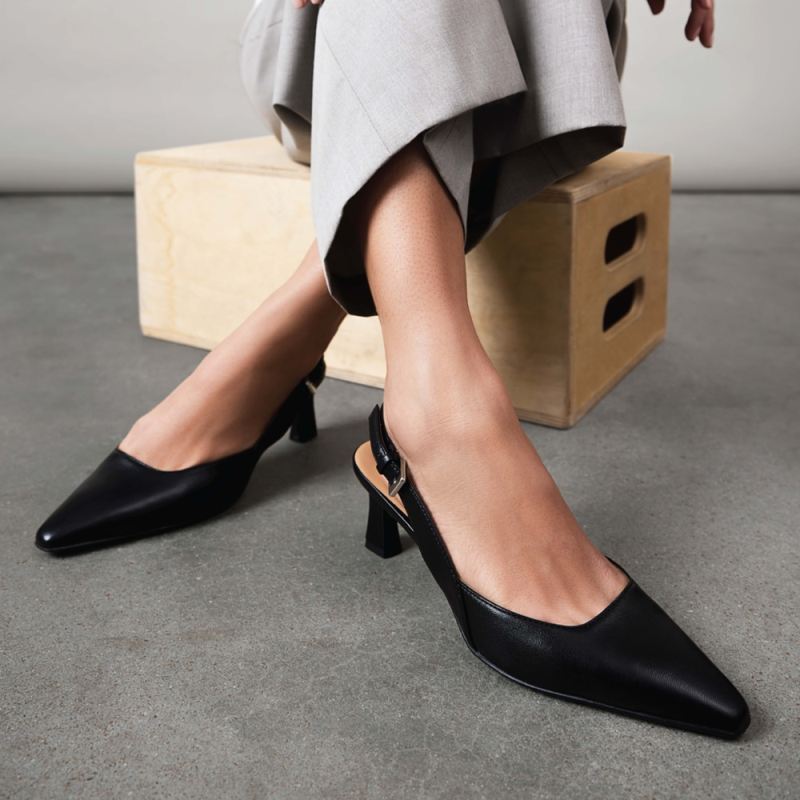 Naturalizer Women's 27 EDIT Felicia 4 Slingback Dress Shoe - Black Leather