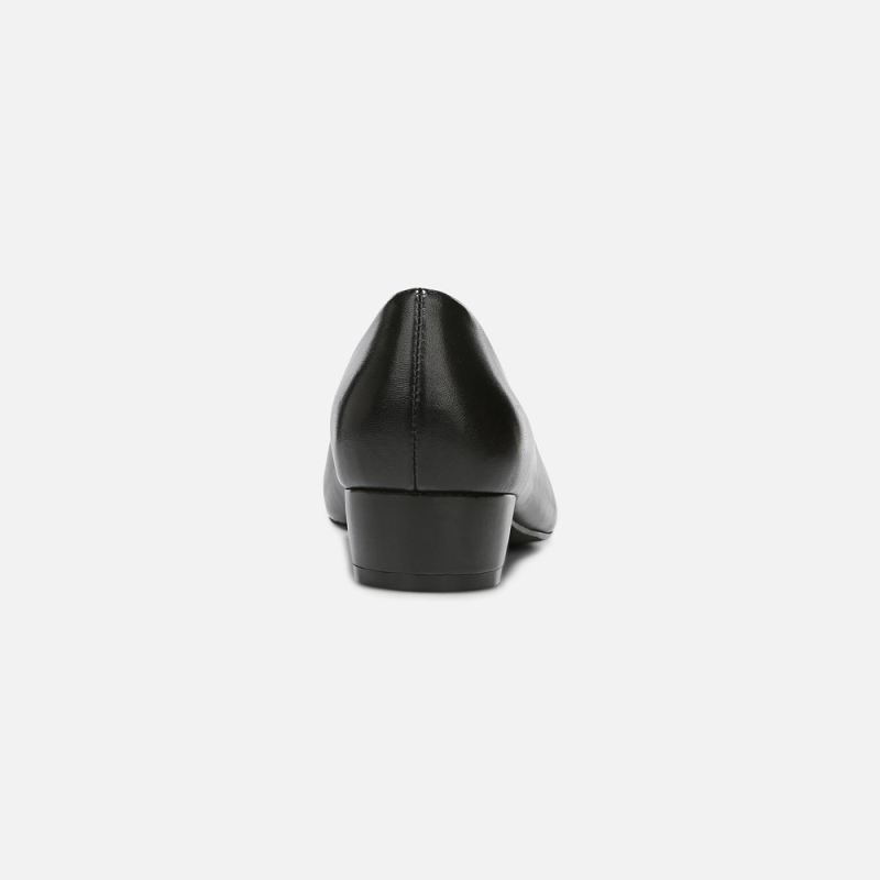 Naturalizer Women's Becca Flat - Black Leather