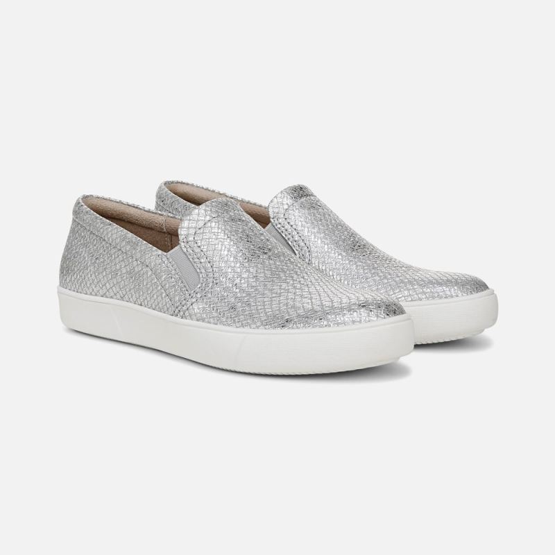 Naturalizer Women's Marianne Slip On Sneaker - Urban Mist Grey Leather