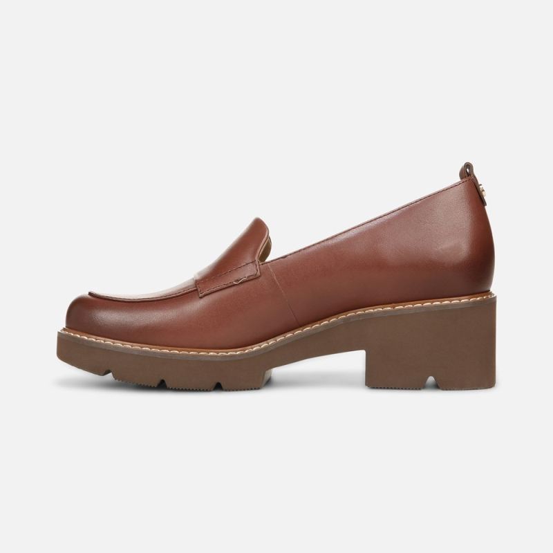 Naturalizer Women's Darry Lug Sole Loafer - Cappuccino Brown Leather