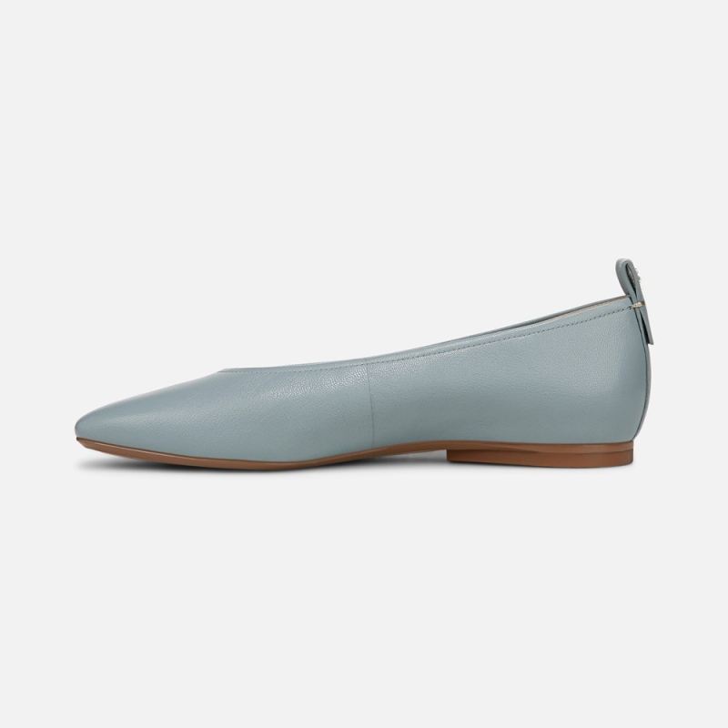 Naturalizer Women's 27 Edit Carla Flat - Powder Blue Leather