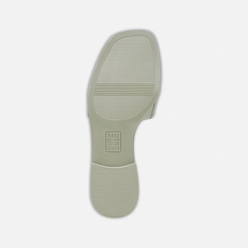 Naturalizer Women's Genevieve Slide Sandal - Pistachio Green Leather