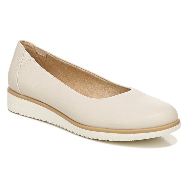 Naturalizer Women's SOUL Idea Ballet Flat - Porcelain Manmade