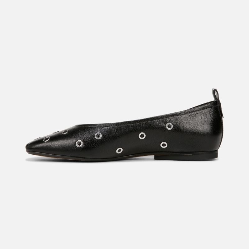 Naturalizer Women's 27 Edit Carla Flat - Black Leather Stud