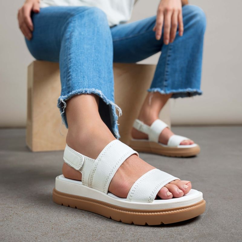 Naturalizer Women's Attract Sandal - White Faux Leather