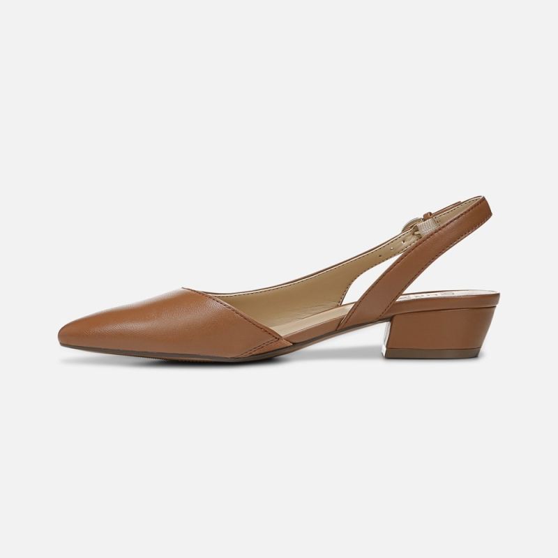 Naturalizer Women's Banks Pointed Toe Flat - English Tea Leather
