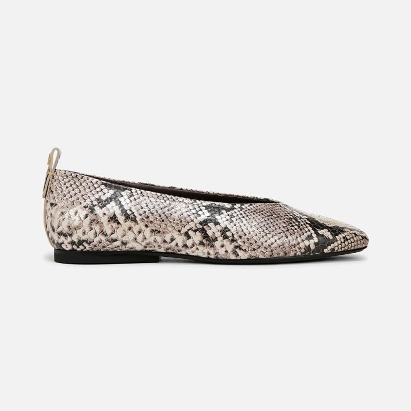 Naturalizer Women's 27 Edit Carla Flat - Snake Pattern Leather