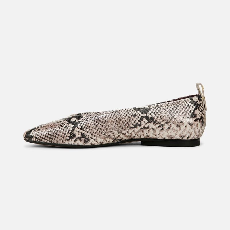 Naturalizer Women's 27 Edit Carla Flat - Snake Pattern Leather